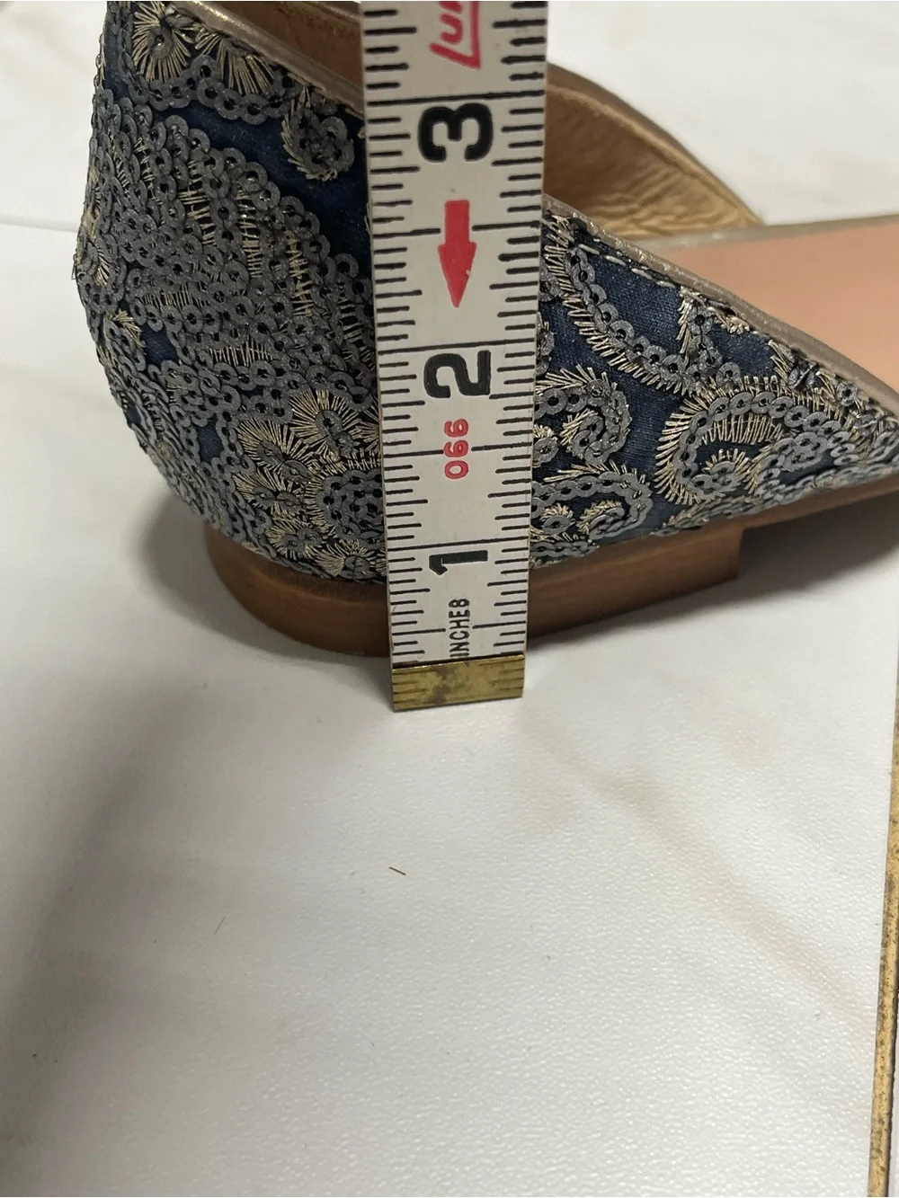 Sundance D'Orsay Flats Blue Sequin Embroidered Lace Pointed Toe Italian Made 41